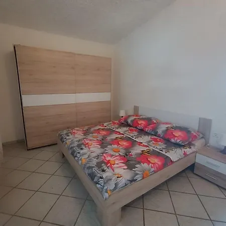 Apartment Prestiz Na Prizemi Vir