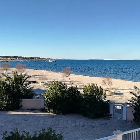 Appartement Prestiz Na Prizemi Vir