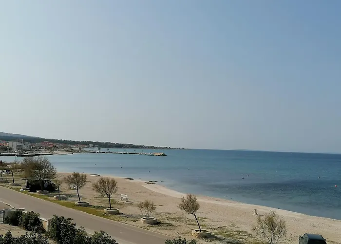 Prestíž Na Prízemí * Vir