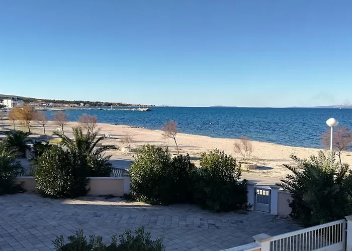 Appartamento Prestíž Na Prízemí Vir