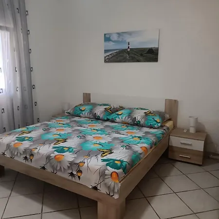 Prestiz Na Prizemi Apartman *