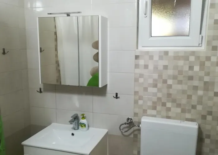 Prestiz Na Prizemi Apartman